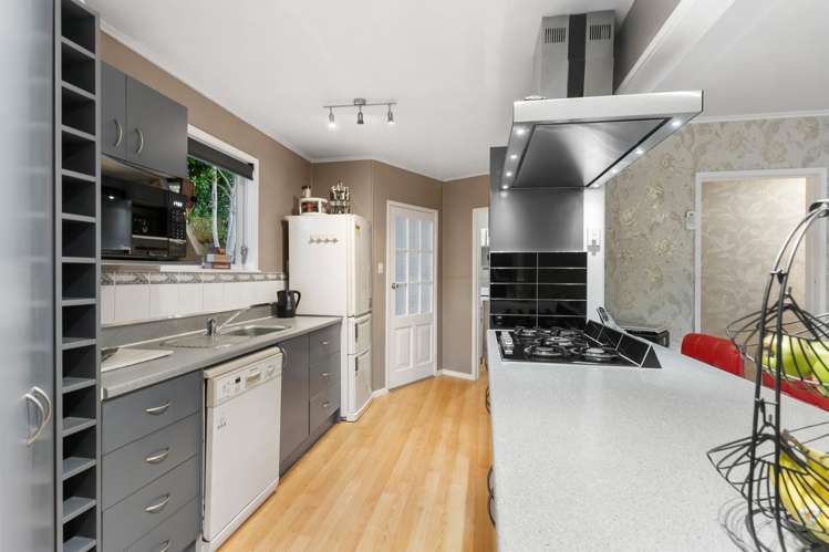 55 Captain Scott Road Glen Eden_9