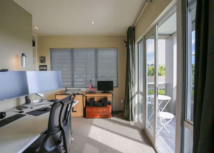 6 Queenstown Road Hillsborough_19