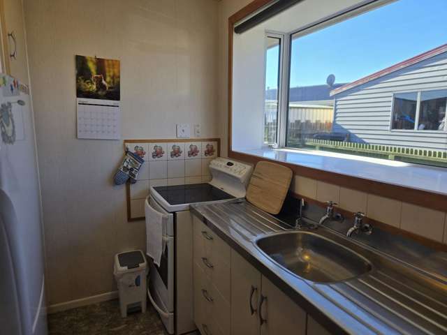 D/35 Essex Street Balclutha_3