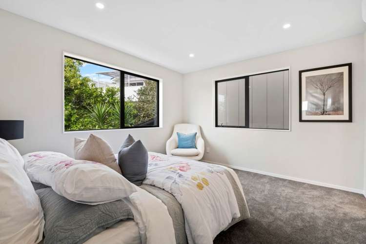 94C Bond Crescent Forrest Hill_11