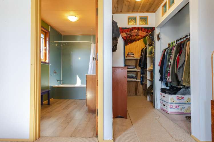 99 The Strand Okarito_16