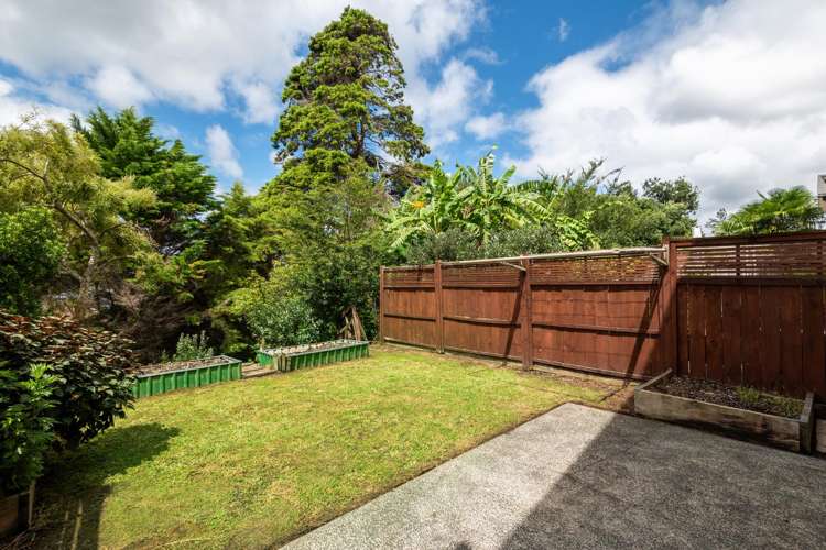 16/11 The Avenue Albany_20