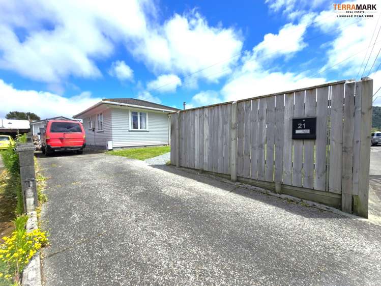 21 Totara Park Road Clouston Park_13
