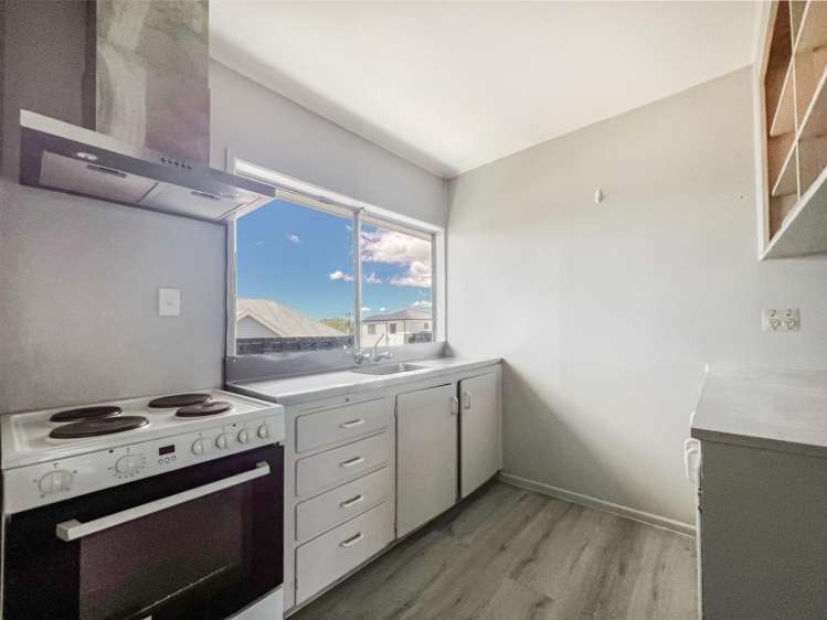 8/74 Walmsley Road 10057_5