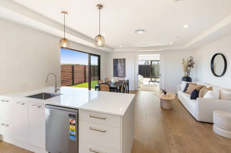 42 Frederick Busch Crescent Rangiora_10