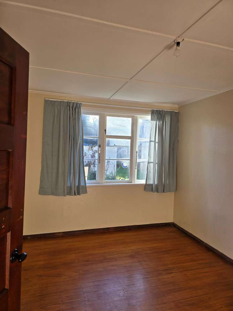 102 Golf Road Taumarunui_2