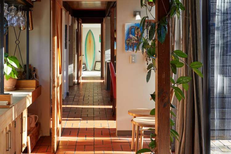 109 Rocking Horse Road Southshore_13