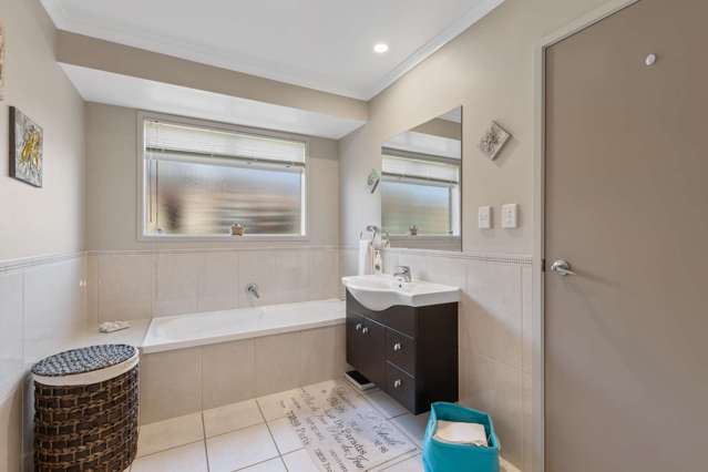 23 Malta Crescent Katikati_3