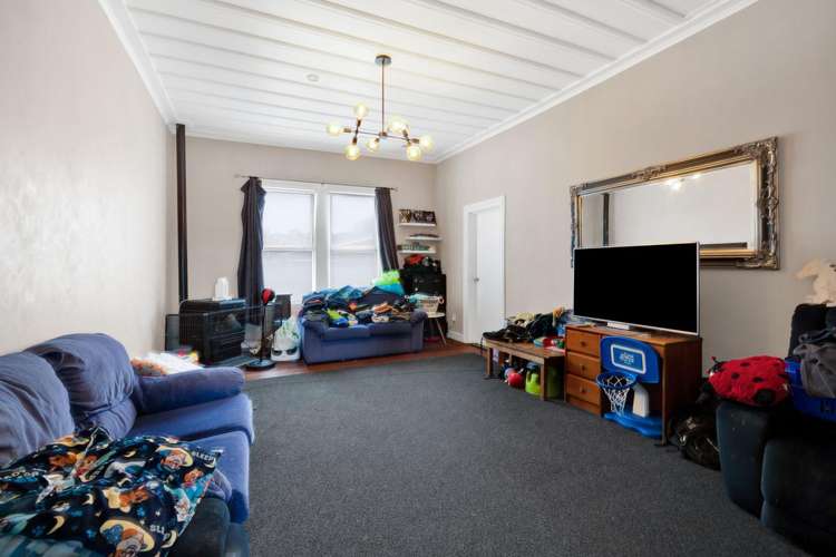 221A South Road Hawera_4