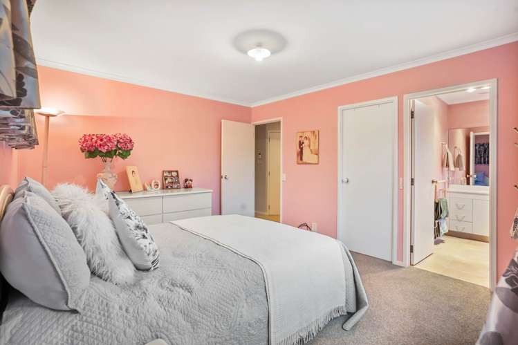 18 Palmcrest Grove Highland Park_17