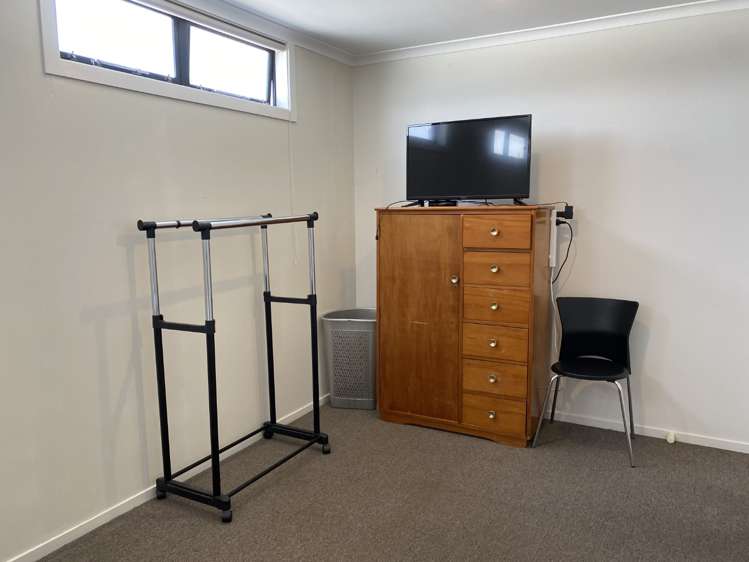 Room 9/147 Dowse Drive 1306_6