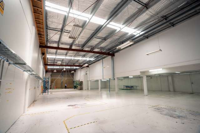 Unit 1(A)/7-8 Target Court Wairau Valley_2