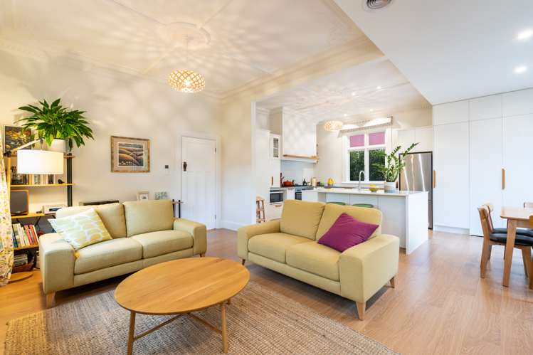 34 James Street North East Valley_10