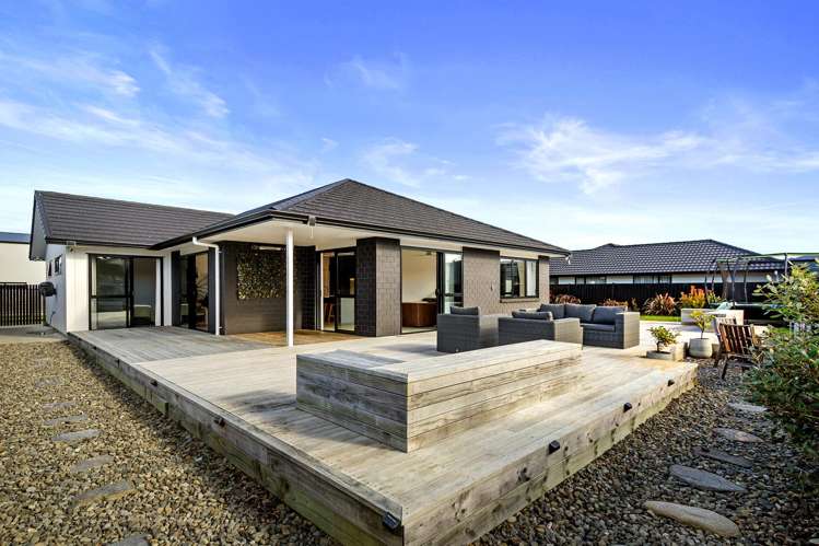 89 Mawai Hakona Drive Wallaceville_17