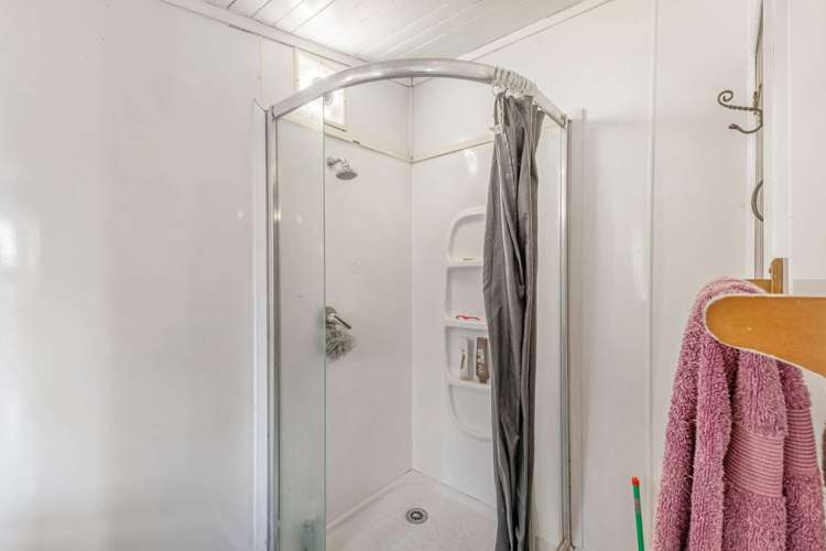 83 Orlando Street Stratford_16