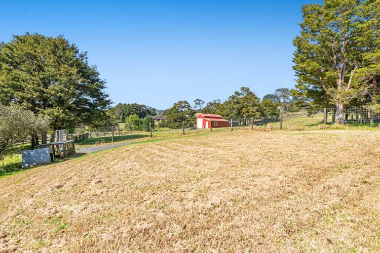 608 West Coast Road Makarau_43