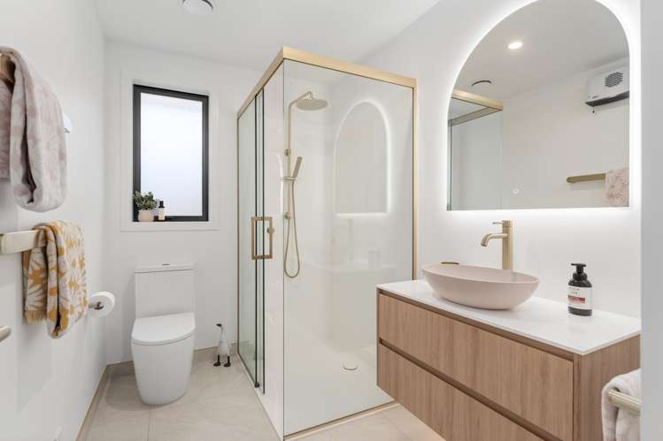 14 Burns Street Mosgiel_12