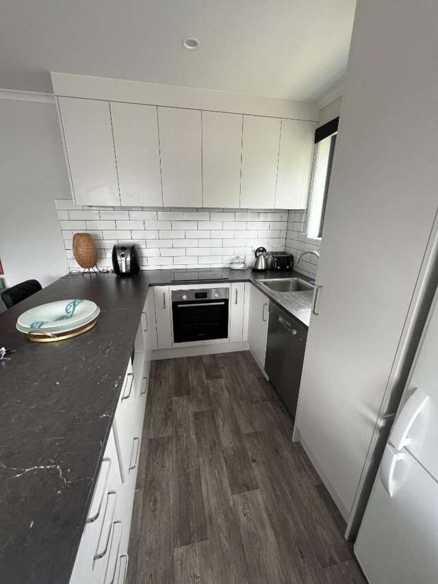 2/3 Daisy Street 1055_4
