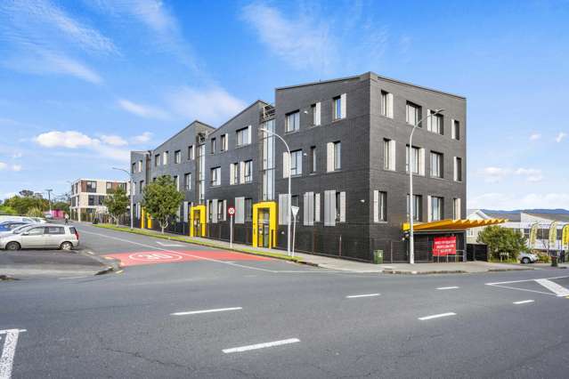 25 Apartments – cash cow-potential 8% yield