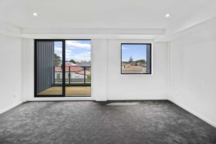 211/8 Gray Avenue Mangere East_9