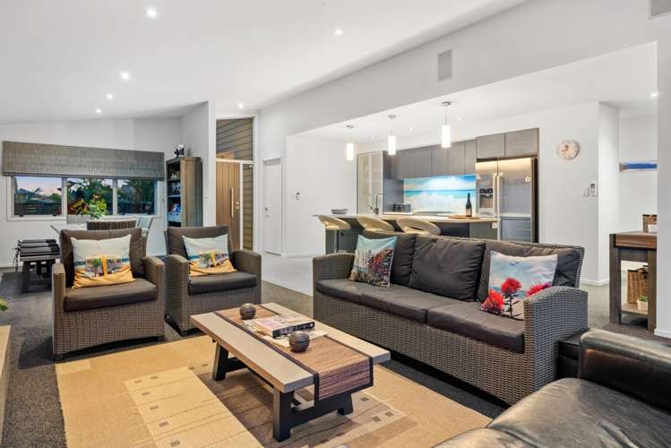 6 Coutts Street Papamoa_17