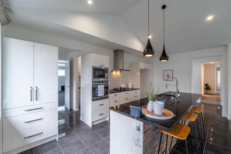 101 Hoffman Court Waikiwi_6