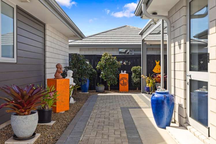 7 Lance Way in the Dunes Lifestyle Village Papamoa_18
