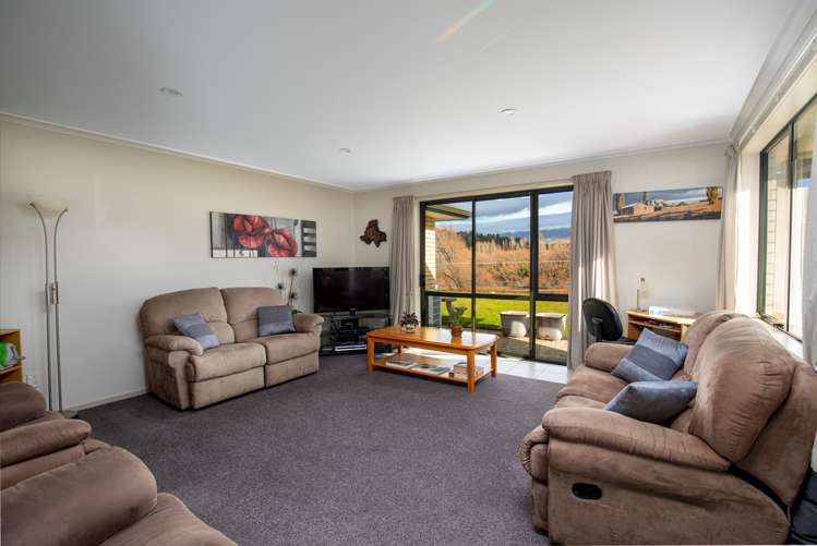 11 Walnut Grove Alexandra_9