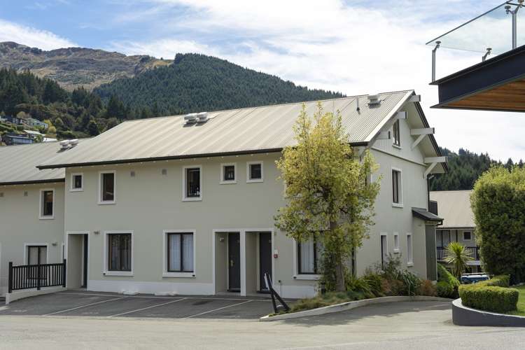 101/139 Fernhill Road Fernhill/Sunshine Bay_21