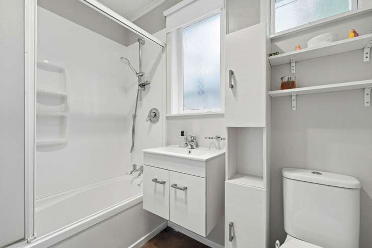 3/718 Beach Road Browns Bay_13