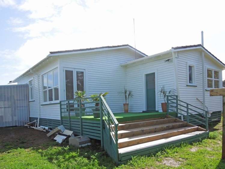 21a Calgher Avenue Waitara_9