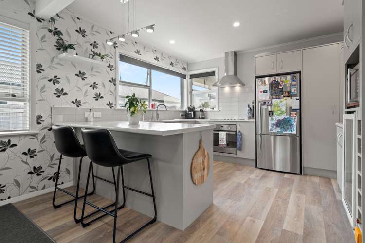 98 Solway Crescent Solway_12