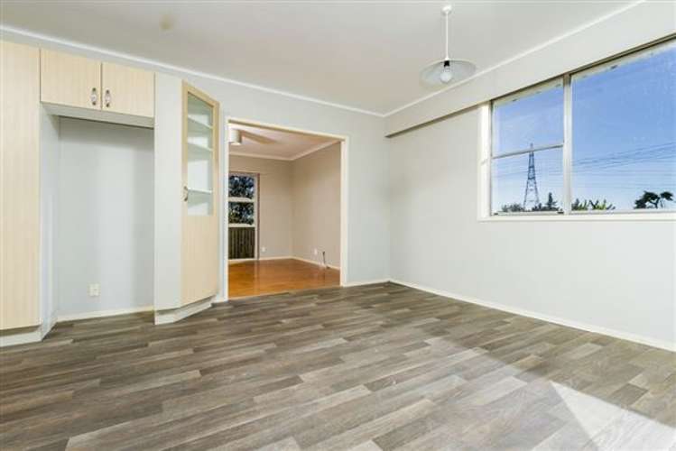 12 Marewa Street Te Atatu South_3