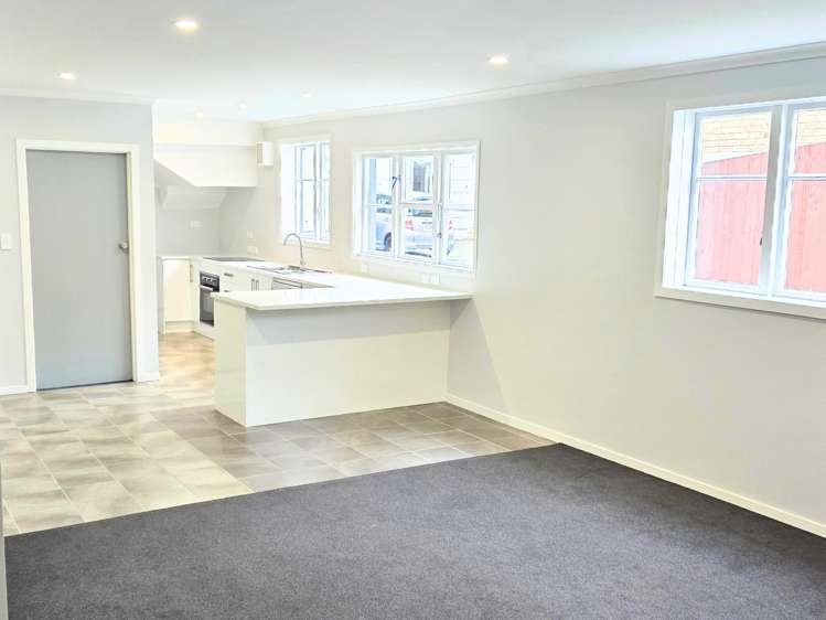 70 Clevedon Road Papakura_9