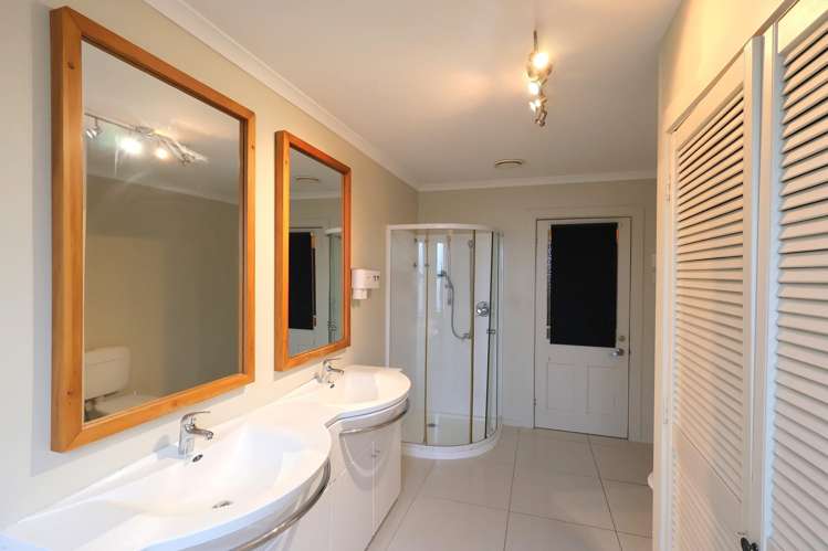 266 Crinan Street Appleby_16