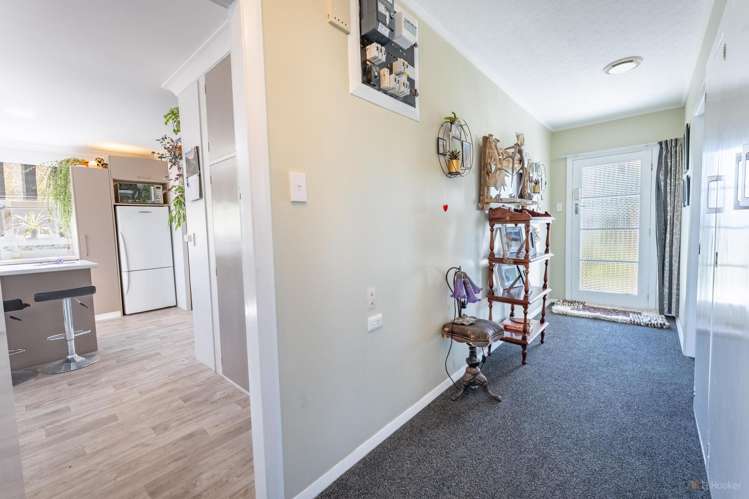 1 Regent Street Waimate_8