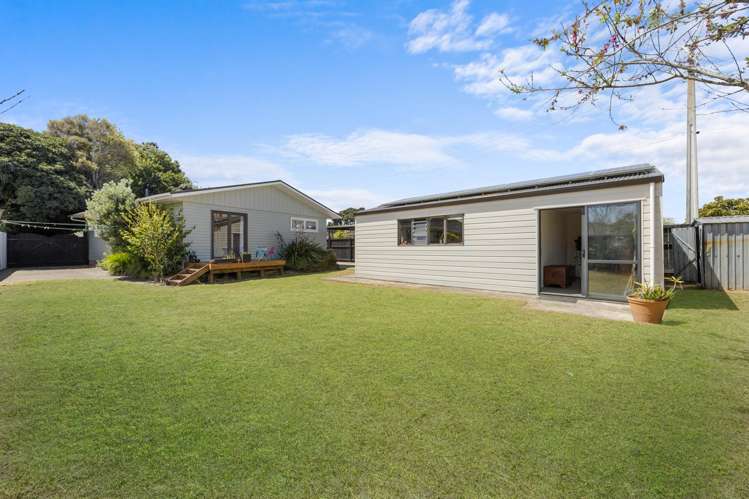 90 Buckland Road Mangere East_3