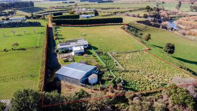 42 Cowper Side Road Dannevirke_1