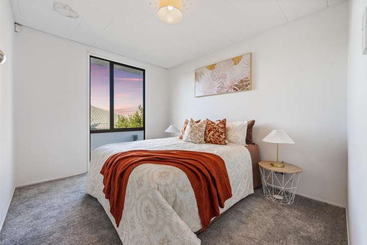 2/11 Cyril Crescent West Harbour_15