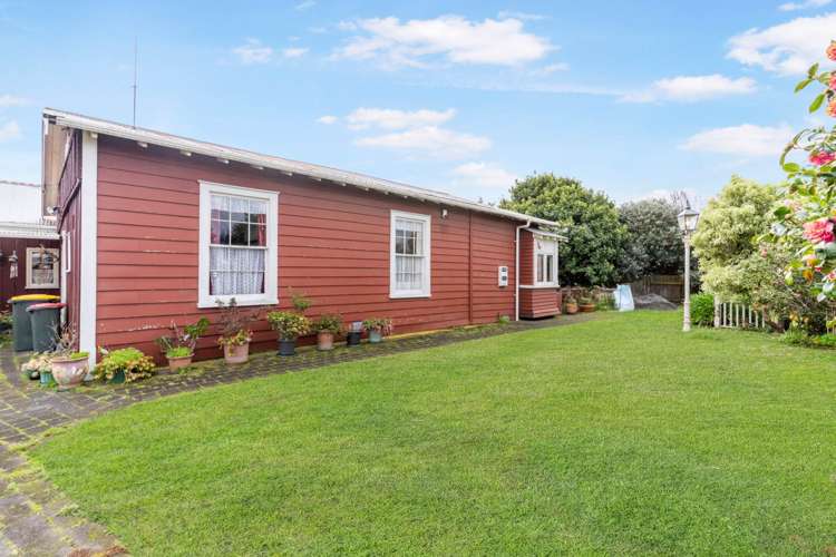 14 Thomas Road Mangere_17