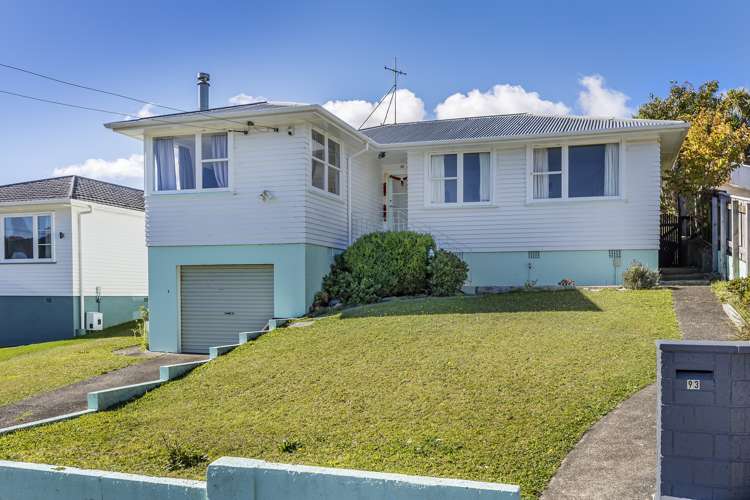 93 Taylor Terrace Tawa_13