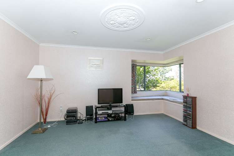 2 Highgrove Drive Grandview Heights_5