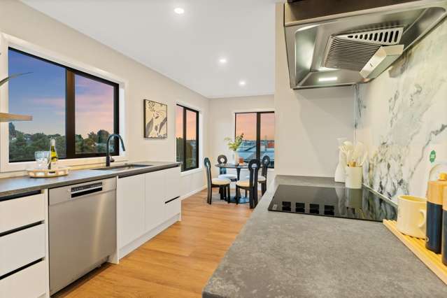 1/14 Tristram Avenue Forrest Hill_3