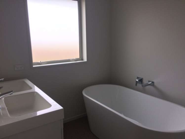 29 Anderton Crescent Mosgiel_19