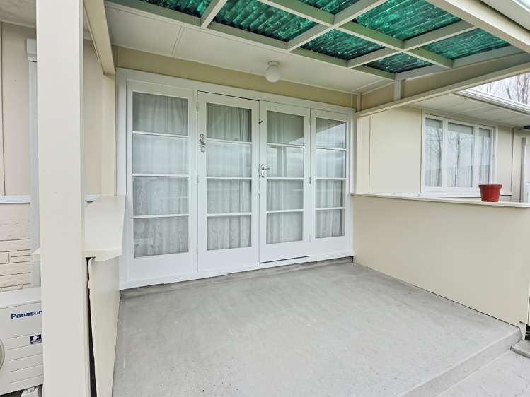 35 & 35A Strange Street Waitara_10