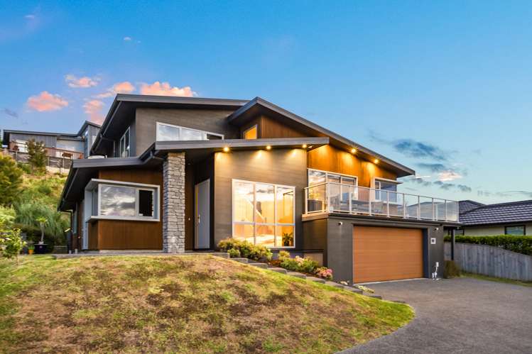 22 Ships Cove Whitby_20