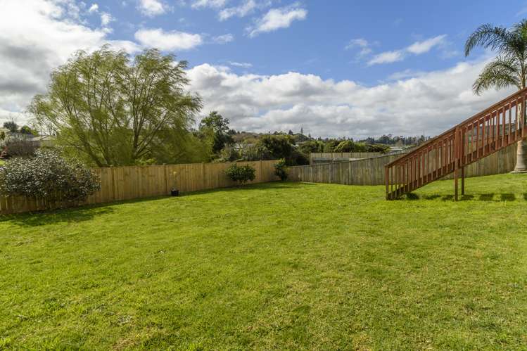 84 Waterside Drive Pyes Pa_21