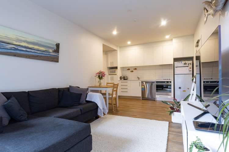 01/340g Onehunga Mall Onehunga_5