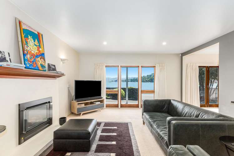 1/2 Gill Road Lowry Bay_15