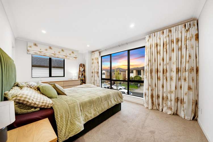 8 Hughs Way Flat Bush_13
